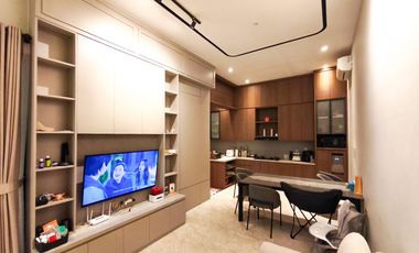 Rumah 3 Lt SHM 10 Mnt ke Siloam Hospitals Kebon Jeruk Siap KPR J-41268