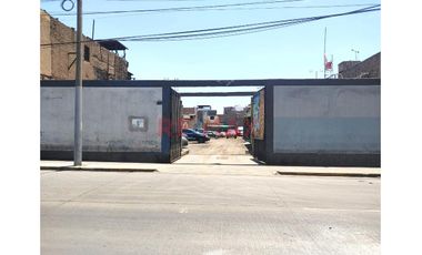Terreno En Venta De 1,430 M2 -Cercado De Lima