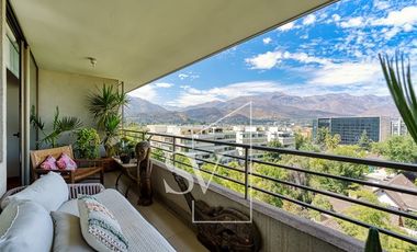 Impecable y con vista espectacular a la cordillera, amplio