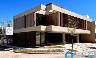 Lo más contemporáneo en Green Ville 2