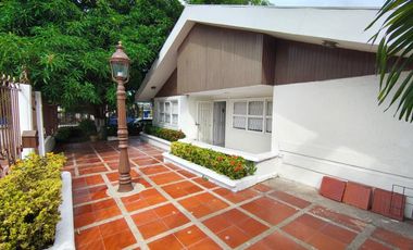 casa en arriendo en paraíso. Cod A107187