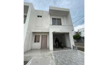 Casa nueva en venta en Altos de Monteverde  en Monteria