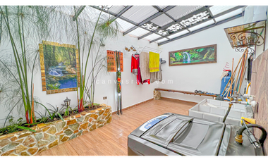 Finca Independiente con Piscina Vía Aeropuerto - Hipódromo