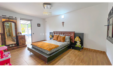 Finca Independiente con Piscina Vía Aeropuerto - Hipódromo