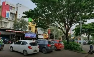 Dijual Ruko Asia Tropis Kota Harapan Indah Bekasi Jawa Barat Lokasi Strategis Di Jl utama ROW 50 Meter Furnish