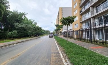 apartamento en arriendo en conjunto bio piso 9. Cod A13608