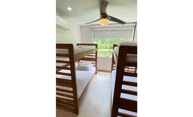 VENDO CASA EN CONJUNTO A PUERTA CERRADA