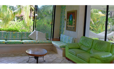 VENTA DE CASA DE PLAYA EN CORONADO, CHAME