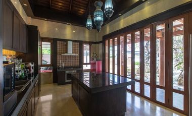 Unique Thai Bali style villa on a land of 1600 Sqm in Bangkok, Thailand
