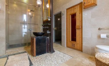 Unique Thai Bali style villa on a land of 1600 Sqm in Bangkok, Thailand