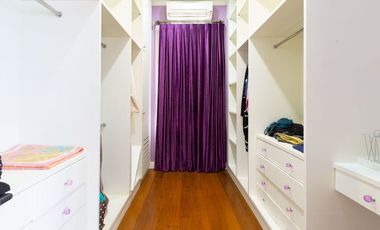 Unique Thai Bali style villa on a land of 1600 Sqm in Bangkok, Thailand