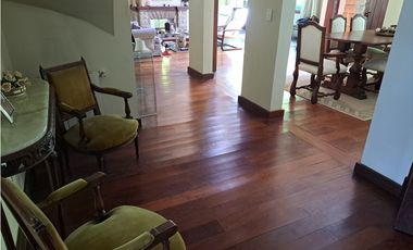 ESPECTACULAR CHALET EN LOMA DE STELLA MARIS