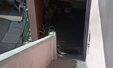 CASA  LOTE PROPIO 4 AMB CON DOBLE COCH  + LOF AL FDO