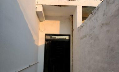 VENTA 2 PH DE DOS AMBIENTES EN PLANTA ALTA, VILLA BALLESTER