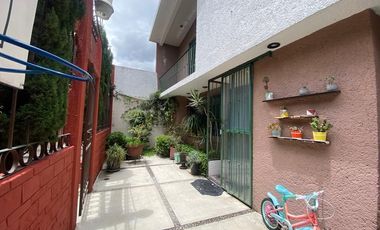 Casa en venta en San Bernabé Ocotepec