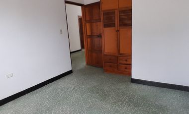 apartamento en arriendo en carlos martinez. Cod A35215