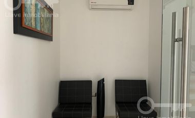 Venta de Edificio de Oficinas con 3 niveles en calle Madero, Col. María de la Piedad, Coatzacoalcos, Ver.