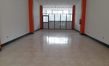 Sangolqui, Local, 100 m2, 2 ambientes, 1 baño, 1 parqueadero