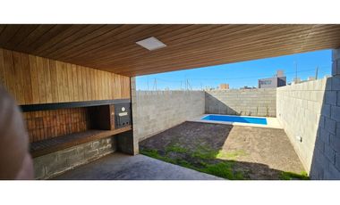 EXCELENTE DUPLEX - COLINA DE MANANTIALES