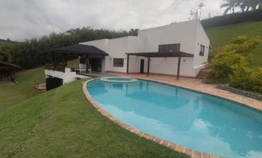casa campestre en venta en calima. Cod V10471