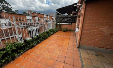 apartamento en arriendo en el esmeraldal. Cod A214889