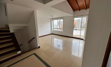 apartamento en arriendo en el esmeraldal. Cod A214889