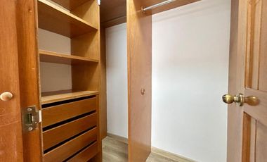 apartamento en arriendo en el chico. Cod A19856