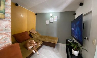 CASA PARA LE VENTA BARRIO PEREZ BELLO