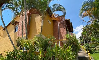 CASA PARA LE VENTA BARRIO PEREZ BELLO