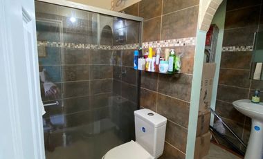 CASA PARA LE VENTA BARRIO PEREZ BELLO