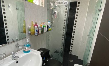CASA PARA LE VENTA BARRIO PEREZ BELLO