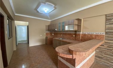 Casa Rentera de venta al Norte de Manta