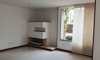 casa en arriendo en chía. Cod A7212401
