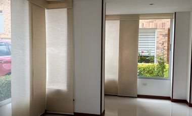 casa en arriendo en chía. Cod A7212401