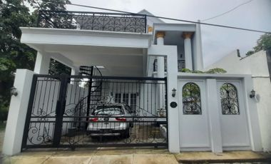 Rumah Baru Mewah American Style Pusat Kota Furnish Barat Malioboro Jogja