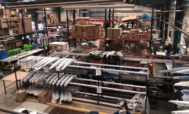 EN VENTA NAVE INDUSTRIAL, BODEGA, OFICINAS  EN XOCHIMILCO
