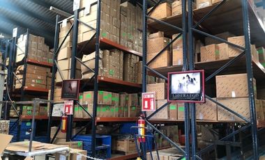 EN VENTA NAVE INDUSTRIAL, BODEGA, OFICINAS  EN XOCHIMILCO