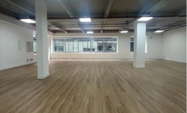 oficina en arriendo en chico norte. Cod A226