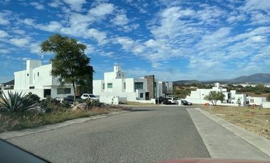 VENTA DE OPORTUNIDAD TERRENO , GRAND JURIQUILLA