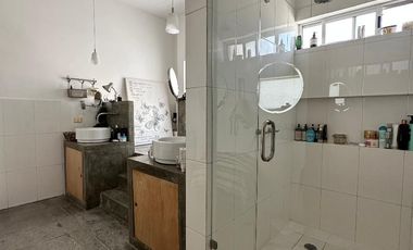 Hermosa casa en Prados de San Jeronimo con Alberca (HCV-029-29567 SS)
