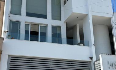 Hermosa casa en Prados de San Jeronimo con Alberca (HCV-029-29567 SS)