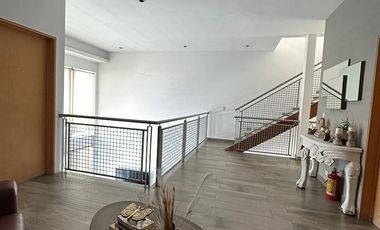 Hermosa casa en Prados de San Jeronimo con Alberca (HCV-029-29567 SS)