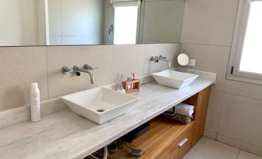 Casa en venta en Nuevo Quilmes