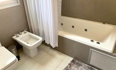 Casa en venta en Nuevo Quilmes