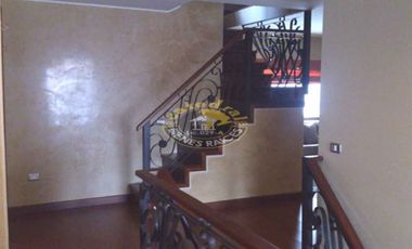 Casa de venta en Av. Roma – código:11380