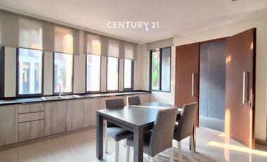 Disewakan Rumah Cakep Siap Huni Di Cluster One Gate System