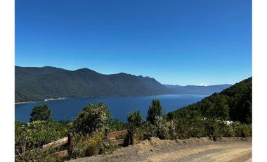 Caburgua: Parcela con Vista al Lago y Volcán