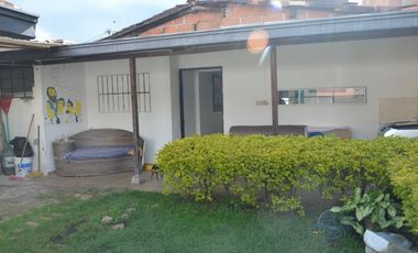 VENTA CASA LOTE 200 mts2 LA CEJA SECTOR FRAY EUGENIO