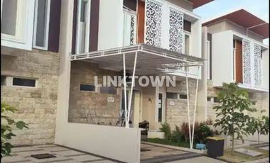 Rumah Cantik 2 Lantai Srategis di Grand Sanaya Gresik Dekat Hulaan