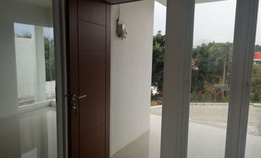 RUMAH JATINANGOR MURAH LOKASI STRATEGIS DEKET KAMPUS ITB UNPAD